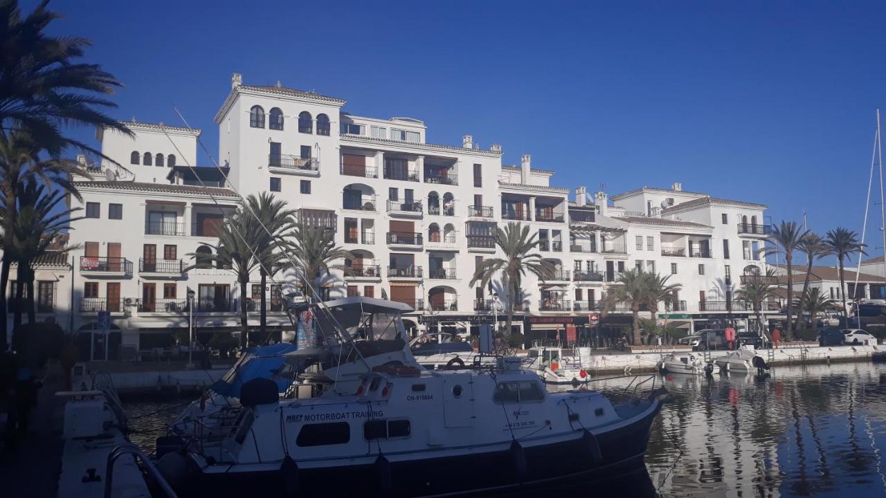 Duquesa Seafront Marina Apartment Manilva Exterior photo